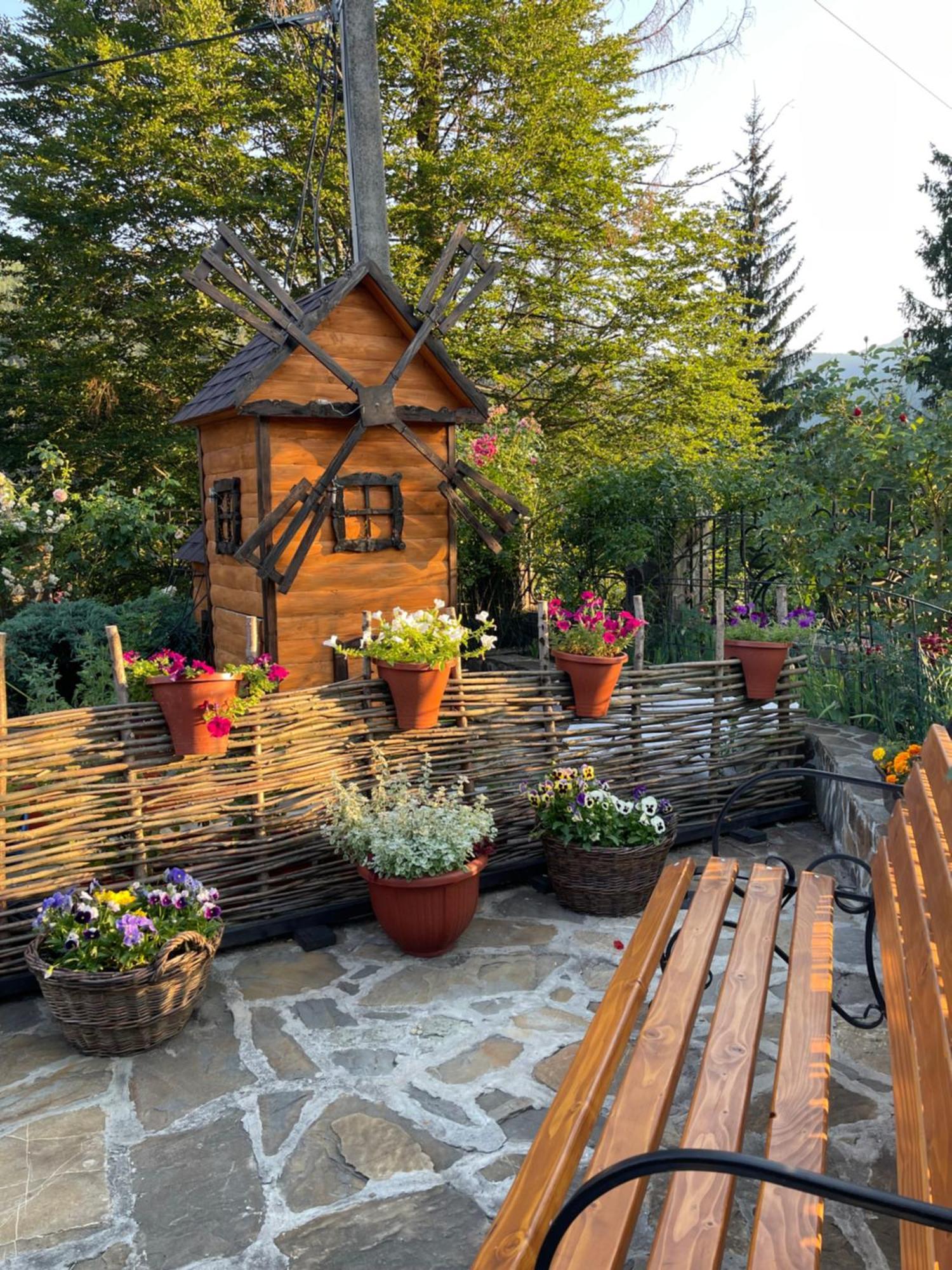 Villa Світанкове Сяйво Yaremche Exterior foto